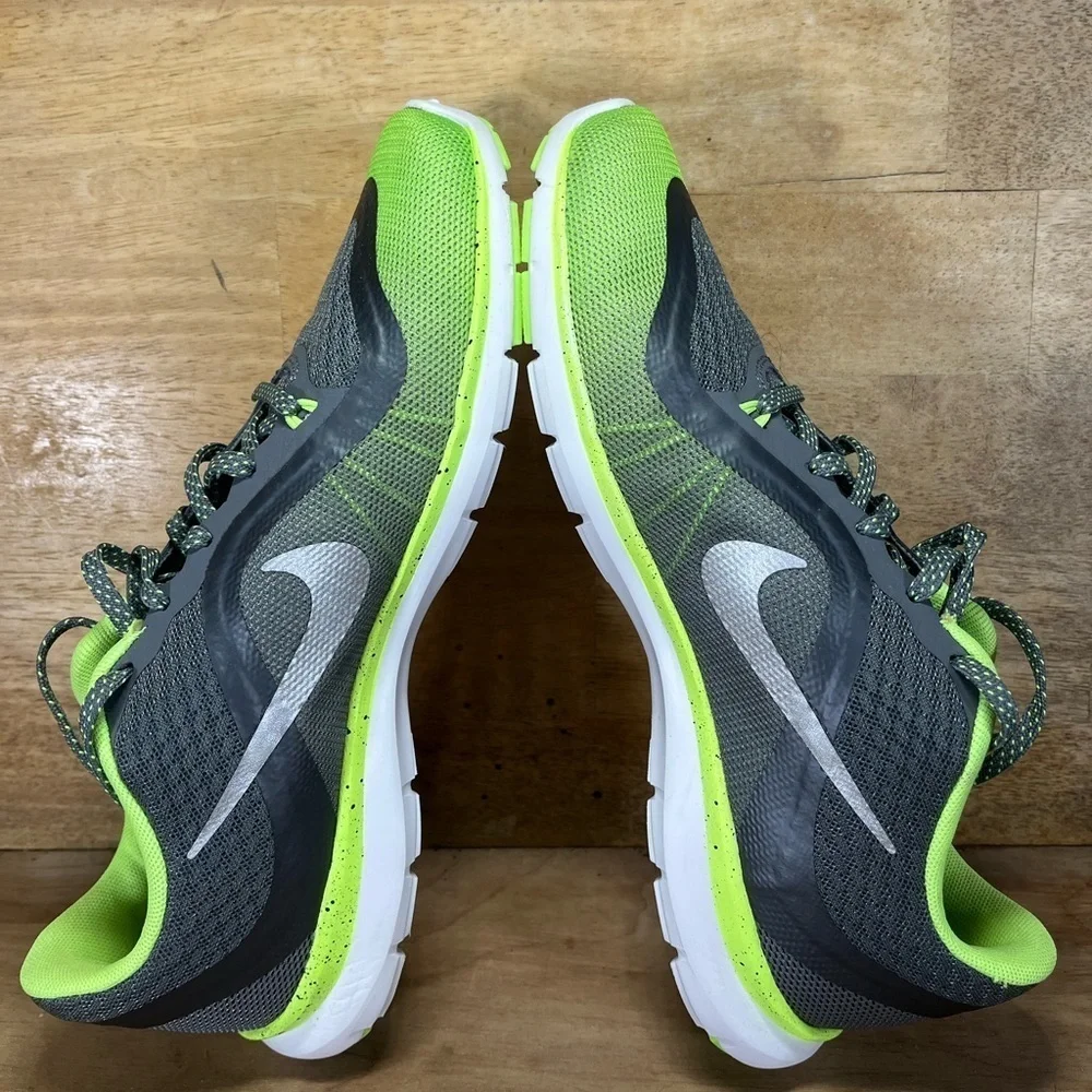 Nike Flex Trainer 6 Womens Sz 8.5 Training Shoes Sneakers Gray Green 831578-006